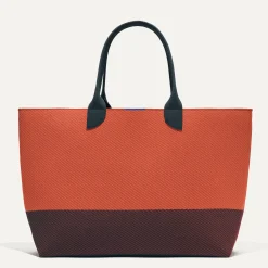 The Lightweight Mega Tote
