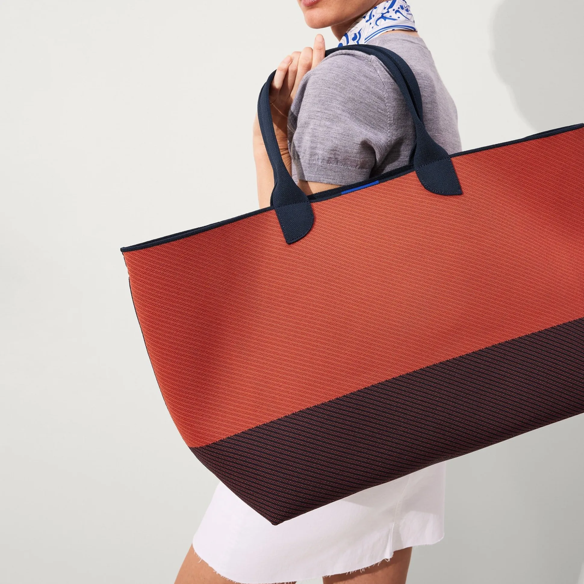 The Lightweight Mega Tote