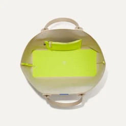 The Lightweight Mega Tote