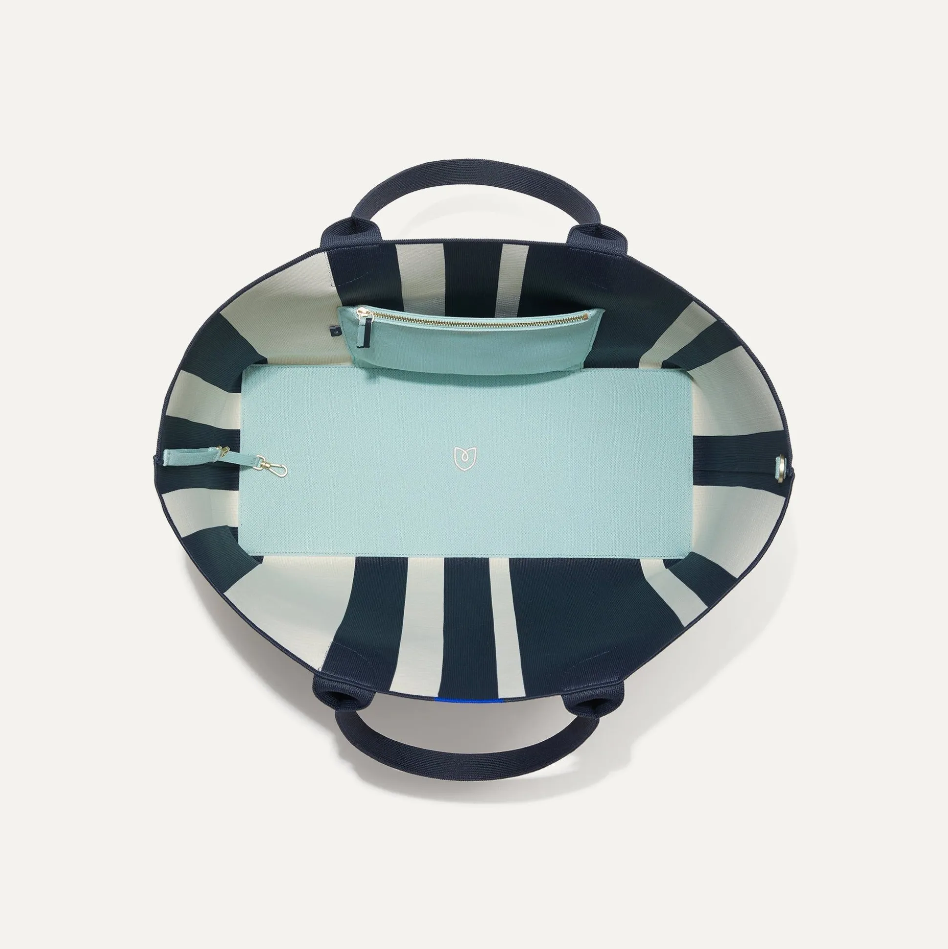 The Lightweight Mega Tote