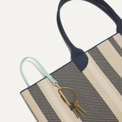 The Lightweight Mega Tote