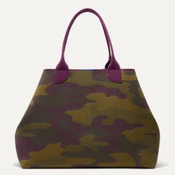 The Lightweight Mega Tote