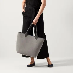 The Lightweight Tote