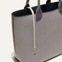 The Lightweight Tote