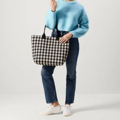 The Lightweight Tote