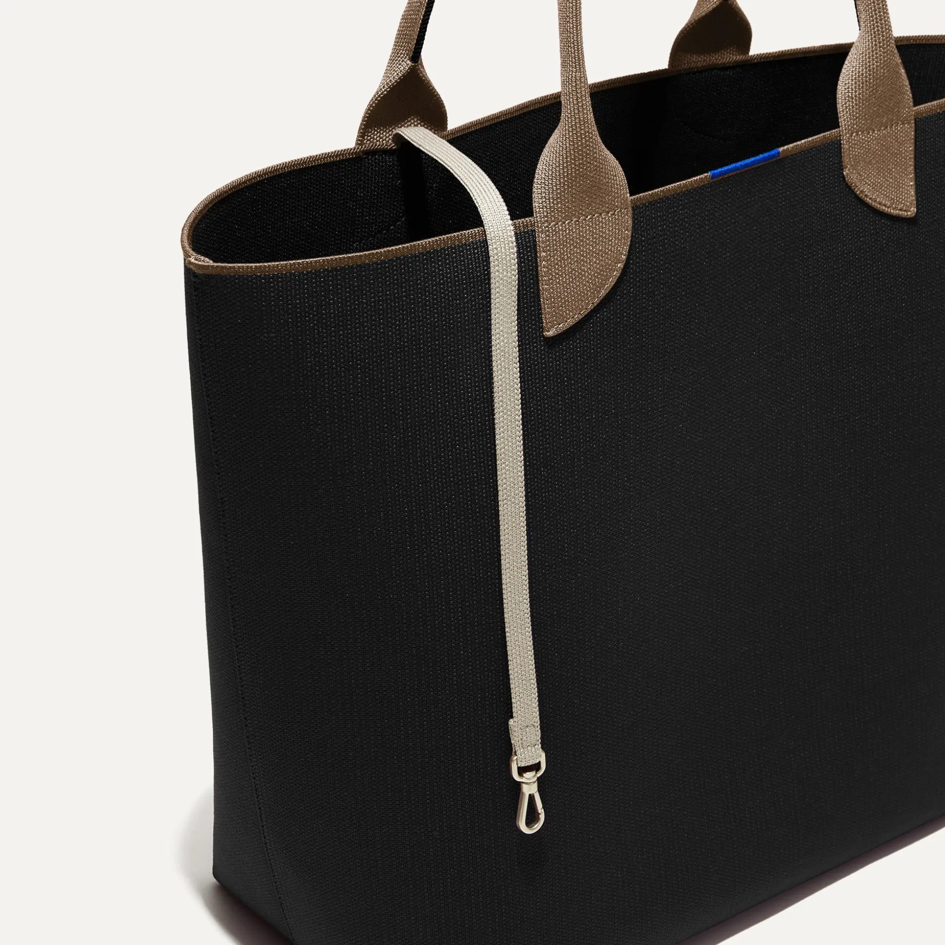 The Lightweight Tote