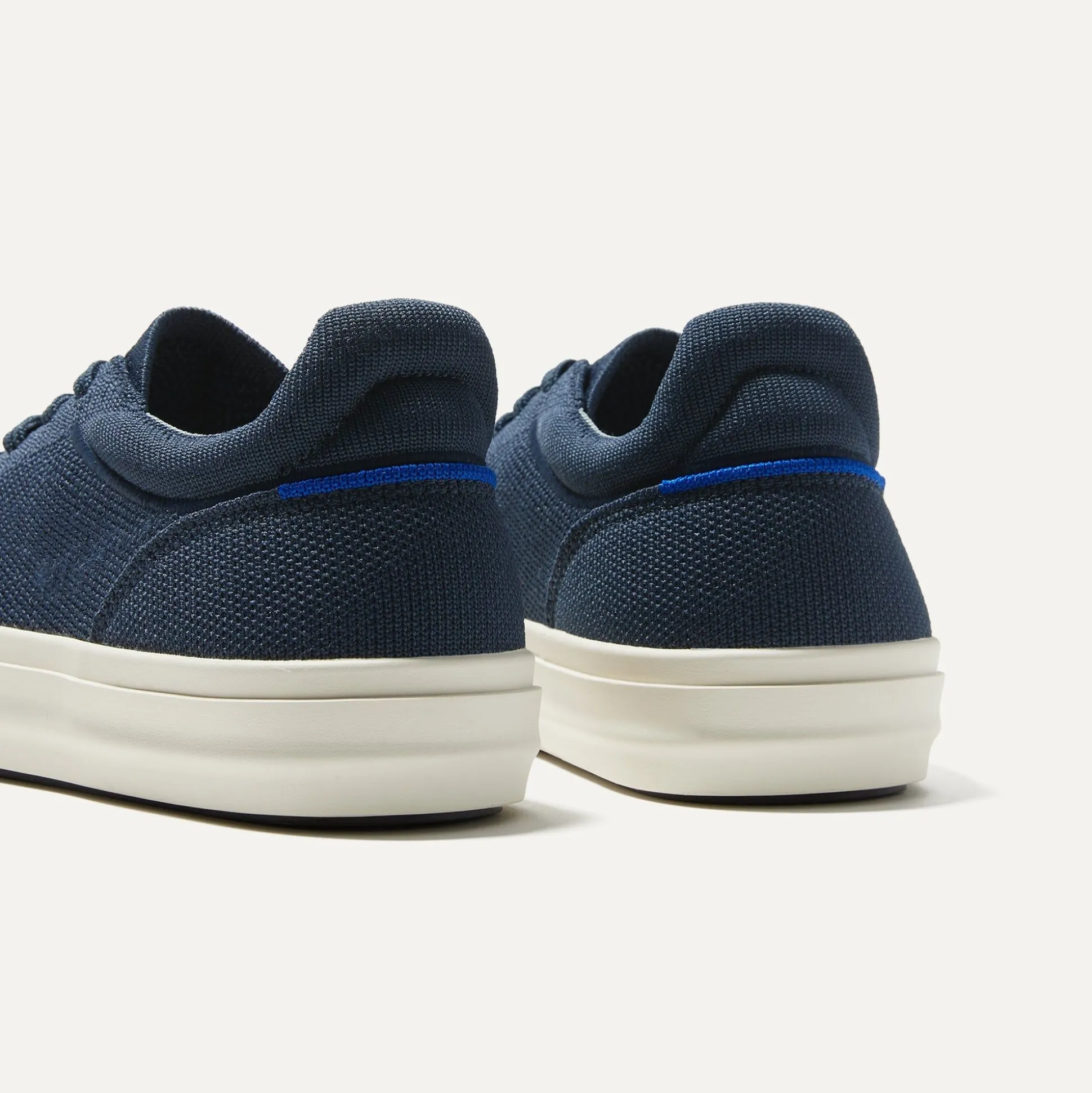 The Women's Rs02 Sneaker