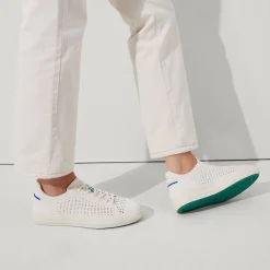 The Women's Rs02 Sneaker